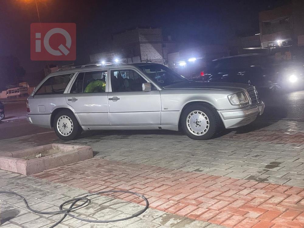 مێرسێدس بێنز E-Class
